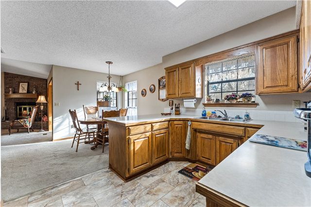 22 Lavendon Circle Drive, Bella Vista, AR 72714