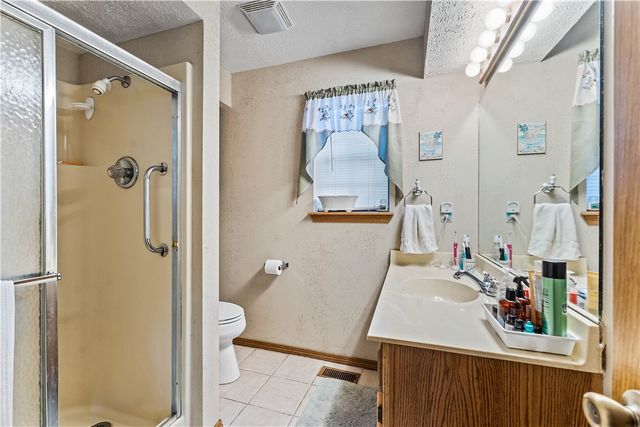 22 Lavendon Circle Drive, Bella Vista, AR 72714