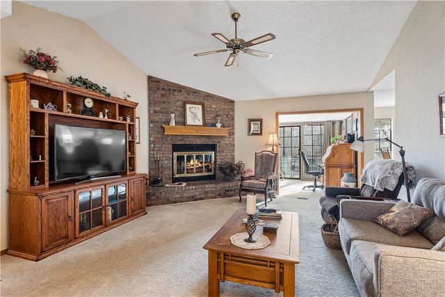 22 Lavendon Circle Drive, Bella Vista, AR 72714