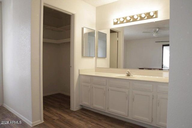 850 S River Drive Unit 2019, Tempe, AZ 85281
