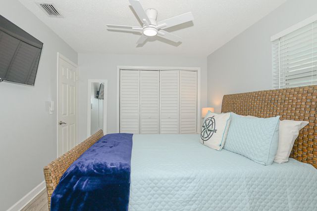 110 SW Hideaway Place, Stuart, FL 34994