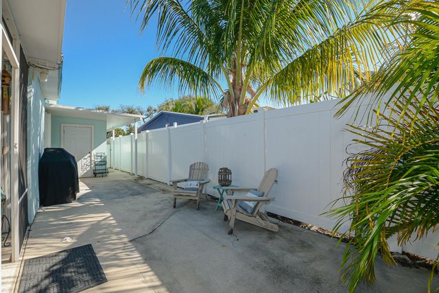 110 SW Hideaway Place, Stuart, FL 34994