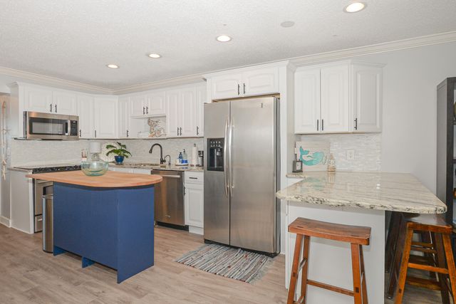 110 SW Hideaway Place, Stuart, FL 34994