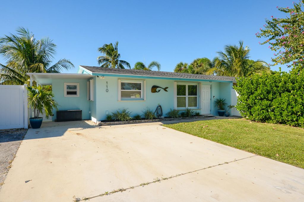 110 SW Hideaway Place, Stuart, FL 34994