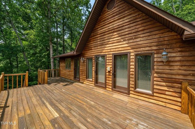 196 Hiddenwood Drive, Mountain City, TN 37683