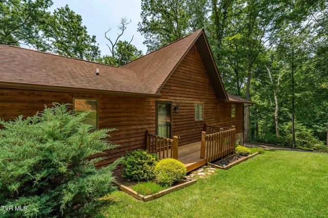 196 Hiddenwood Drive, Mountain City, TN 37683