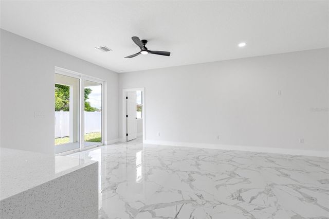 7141 IVANHOE DRIVE, Port Richey, FL 34668