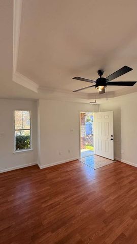 1511 Doyle Avenue, Dallas, TX 75203