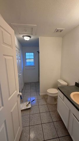 1511 Doyle Avenue, Dallas, TX 75203