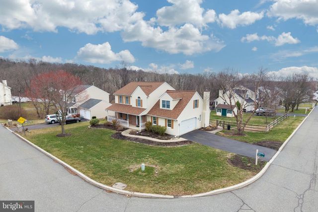 1537 MEADOWVIEW DR, Pottstown, PA 19464