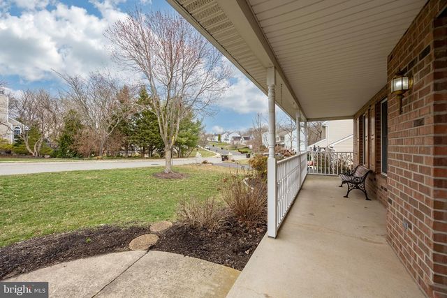 1537 MEADOWVIEW DR, Pottstown, PA 19464