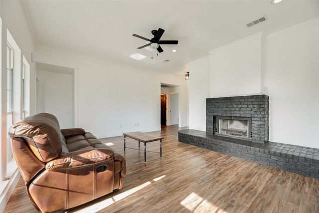 706 Azalea Drive, Forney, TX 75126