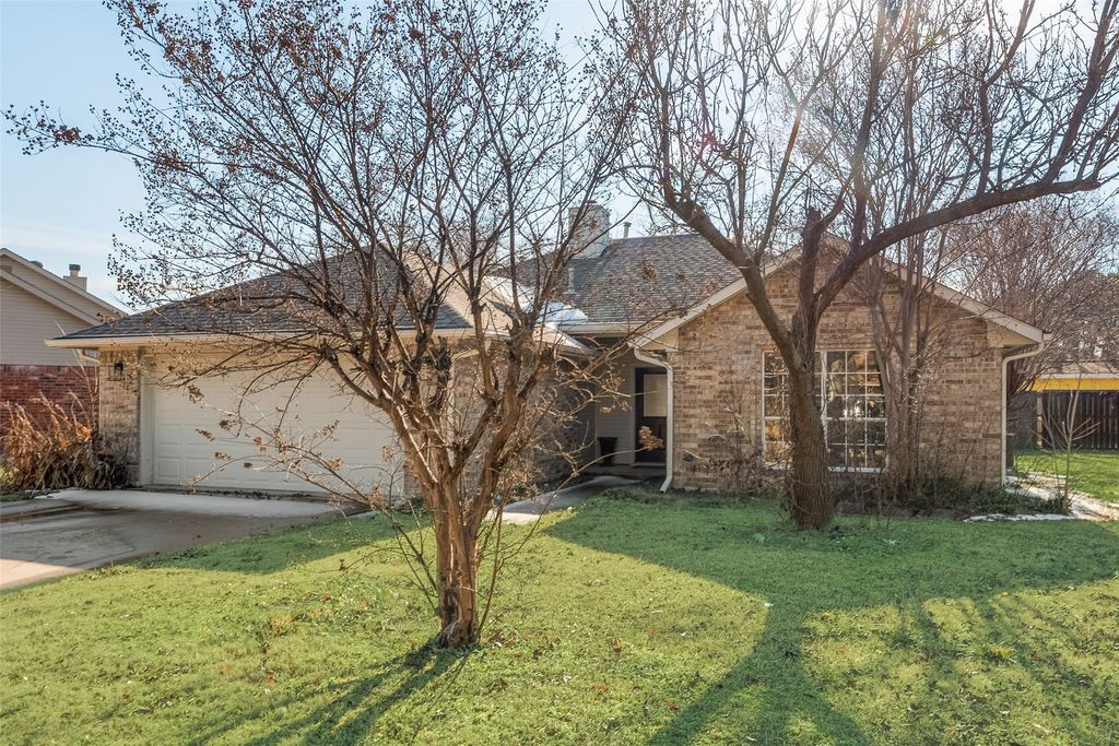 706 Azalea Drive, Forney, TX 75126