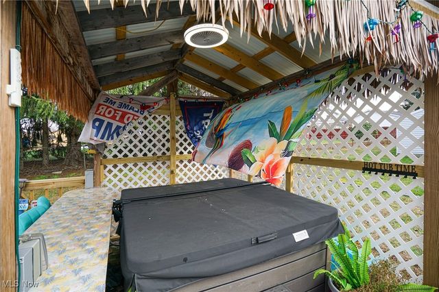 906 Westview Drive, Belpre, OH 45714