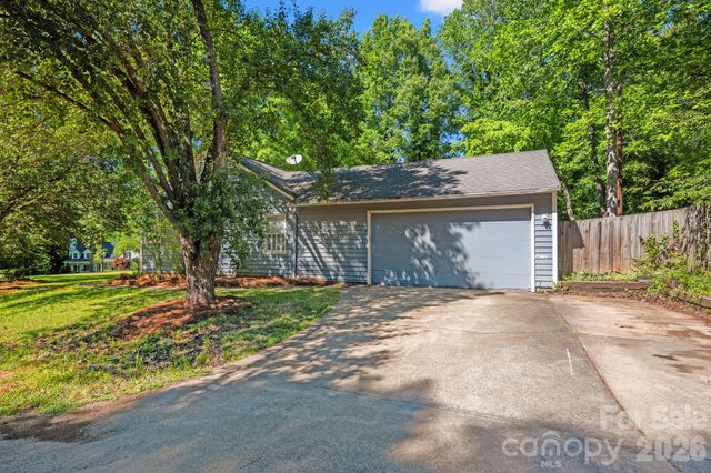 1775 Apple Tree Lane, Fort Mill, SC 29715