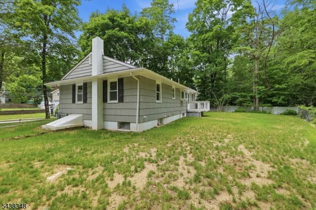 200 Conklintown Rd, Ringwood Boro, NJ 07456
