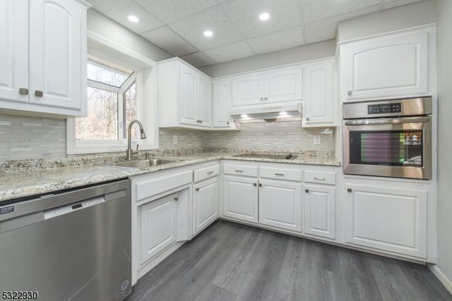 200 Conklintown Rd, Ringwood Boro, NJ 07456