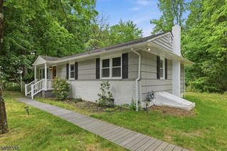 200 Conklintown Rd, Ringwood Boro, NJ 07456