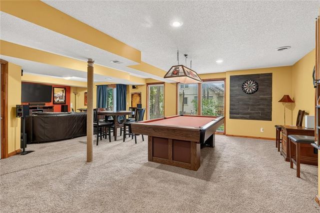 7560 Eicher Drive, Shawnee, KS 66217
