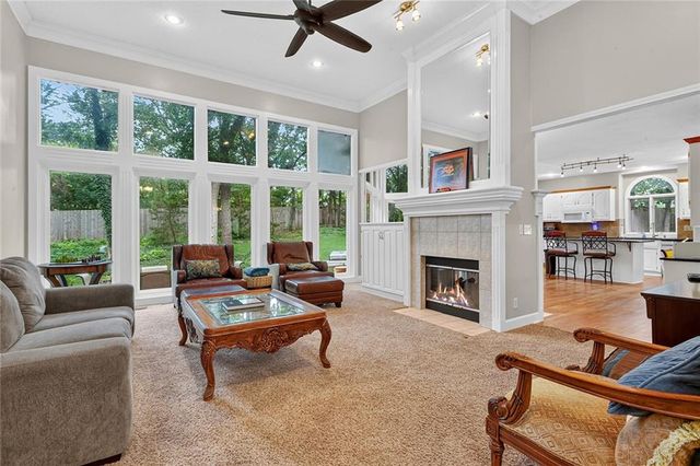 7560 Eicher Drive, Shawnee, KS 66217