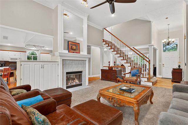 7560 Eicher Drive, Shawnee, KS 66217