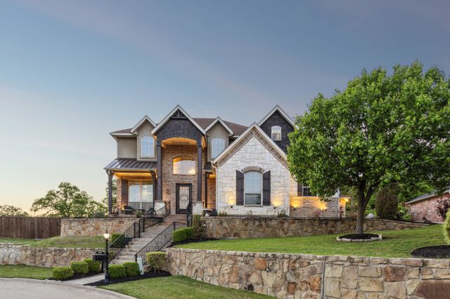 3007 Sunray Valley Court, Arlington, TX 76012