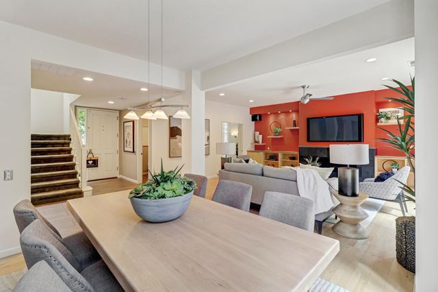 476 Wyndgate Rd, Sacramento, CA 95864