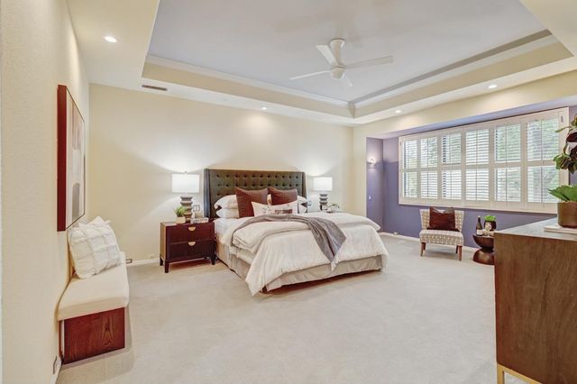 476 Wyndgate Rd, Sacramento, CA 95864