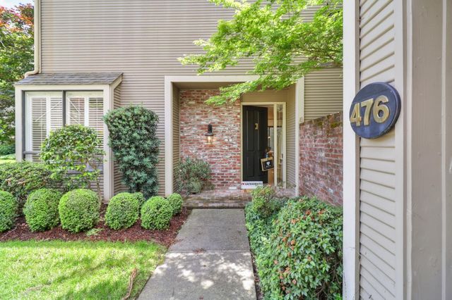 476 Wyndgate Rd, Sacramento, CA 95864