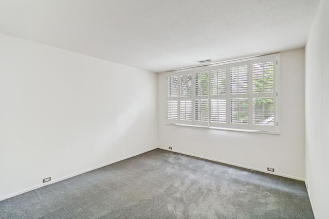 476 Wyndgate Rd, Sacramento, CA 95864