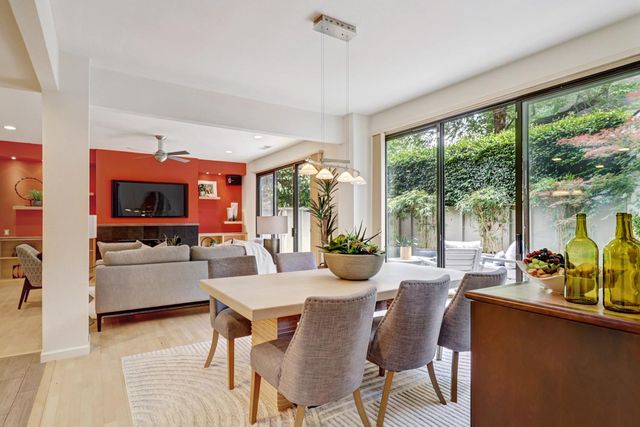 476 Wyndgate Rd, Sacramento, CA 95864