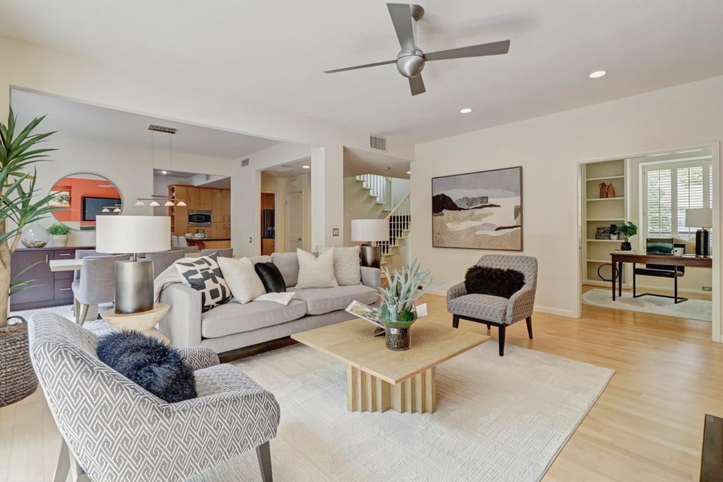 476 Wyndgate Rd, Sacramento, CA 95864