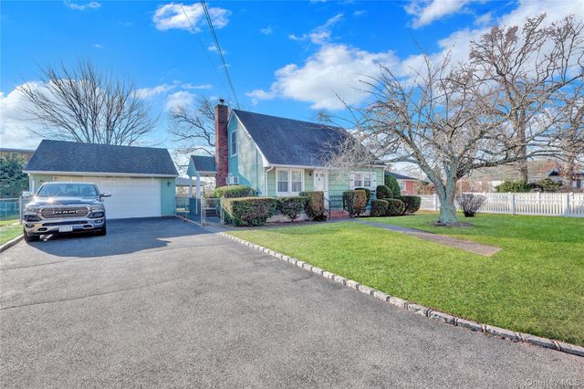 64 Nill Street, West Babylon, NY 11704