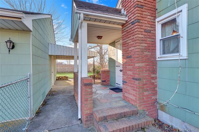 64 Nill Street, West Babylon, NY 11704