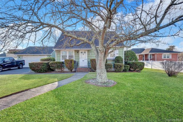 64 Nill Street, West Babylon, NY 11704