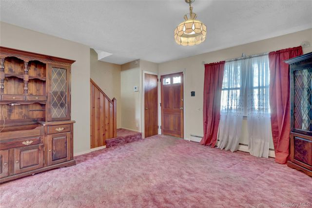 64 Nill Street, West Babylon, NY 11704