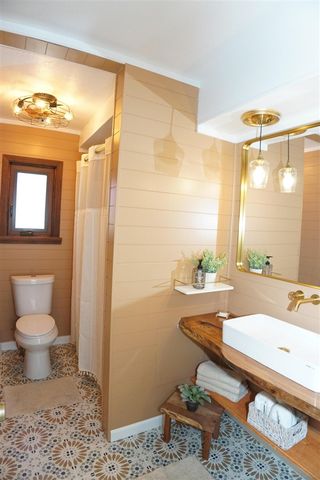 8364 Holly Drive, Canton, MI 48187