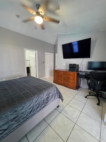 763 COUNTRY WOODS CIRCLE, Kissimmee, FL 34744