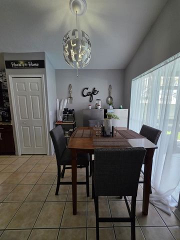 763 COUNTRY WOODS CIRCLE, Kissimmee, FL 34744