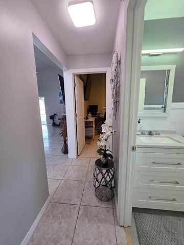 763 COUNTRY WOODS CIRCLE, Kissimmee, FL 34744