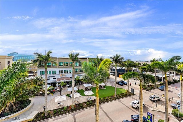 9115 Strada PL 5404, Naples, FL 34108