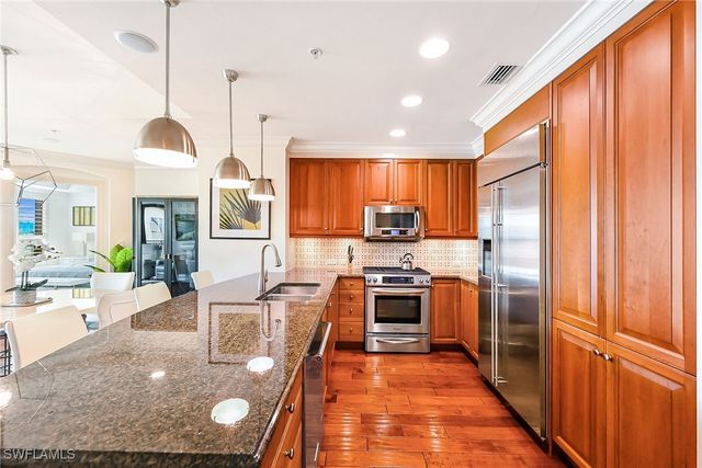 9115 Strada PL 5404, Naples, FL 34108