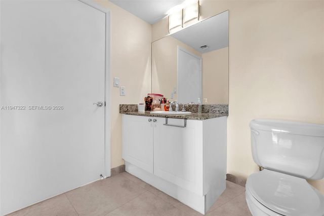 19501 W Country Club Drive 505, Aventura, FL 33180