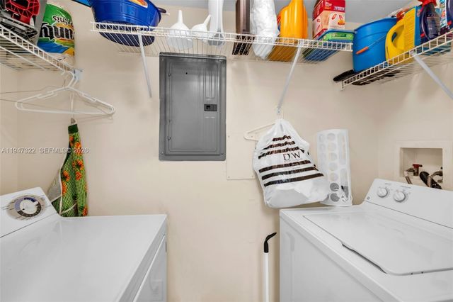 19501 W Country Club Drive 505, Aventura, FL 33180