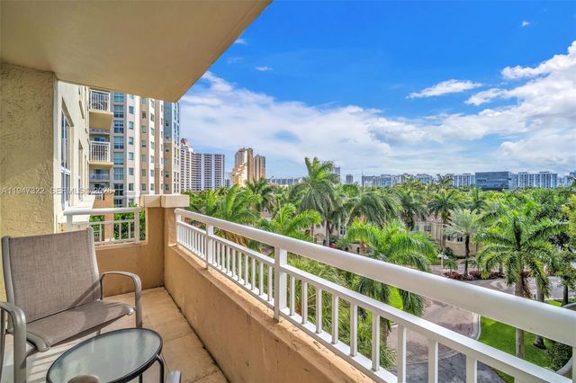 19501 W Country Club Drive 505, Aventura, FL 33180