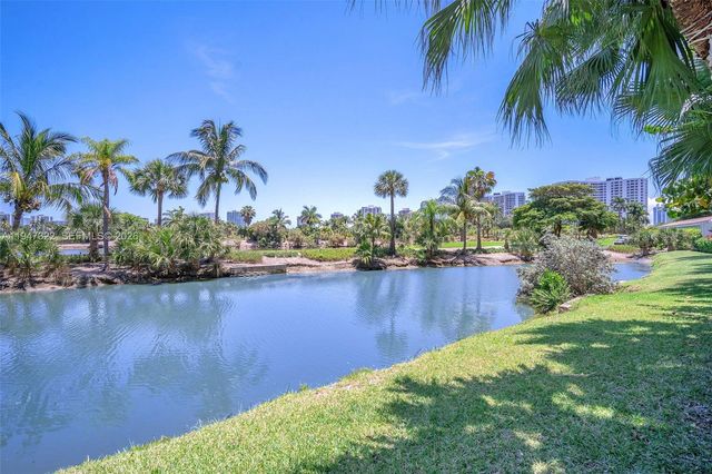 19501 W Country Club Drive 505, Aventura, FL 33180