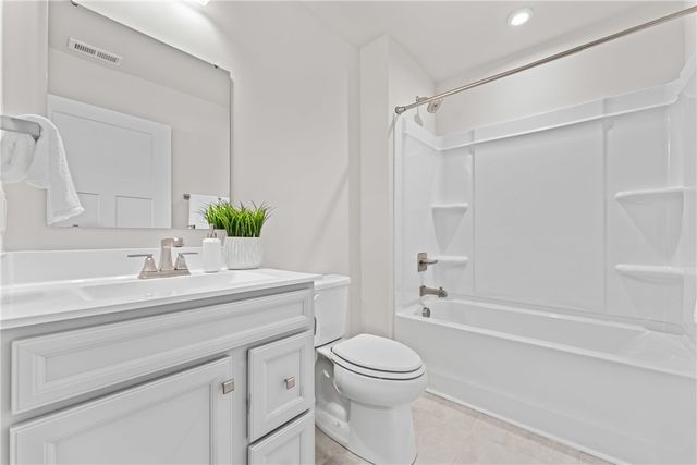 237 Southwell Street, Woodruff, SC 29388