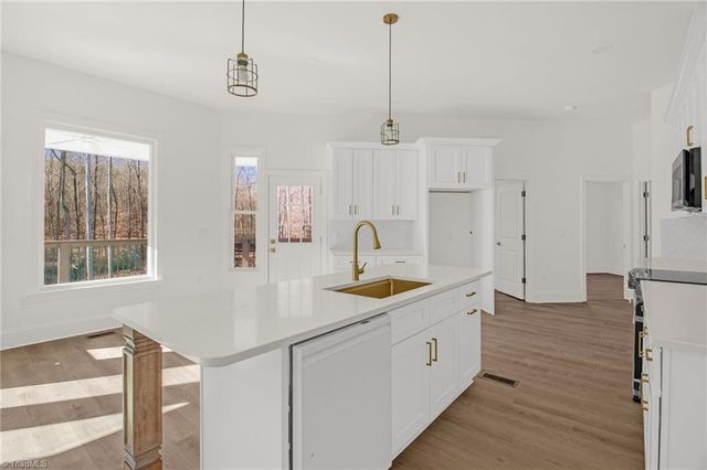 6835 Kelly Coltrane Drive, Randleman, NC 27317