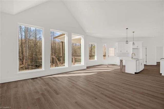 6835 Kelly Coltrane Drive, Randleman, NC 27317