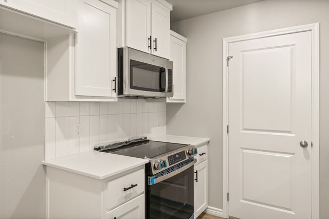 218 Melissa Street, Eddy, TX 76524